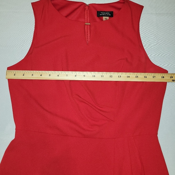 Tahari ASL Red Pleated Drape Cocktail Dress Size 10 Dressy Party Date Night - Picture 5 of 10